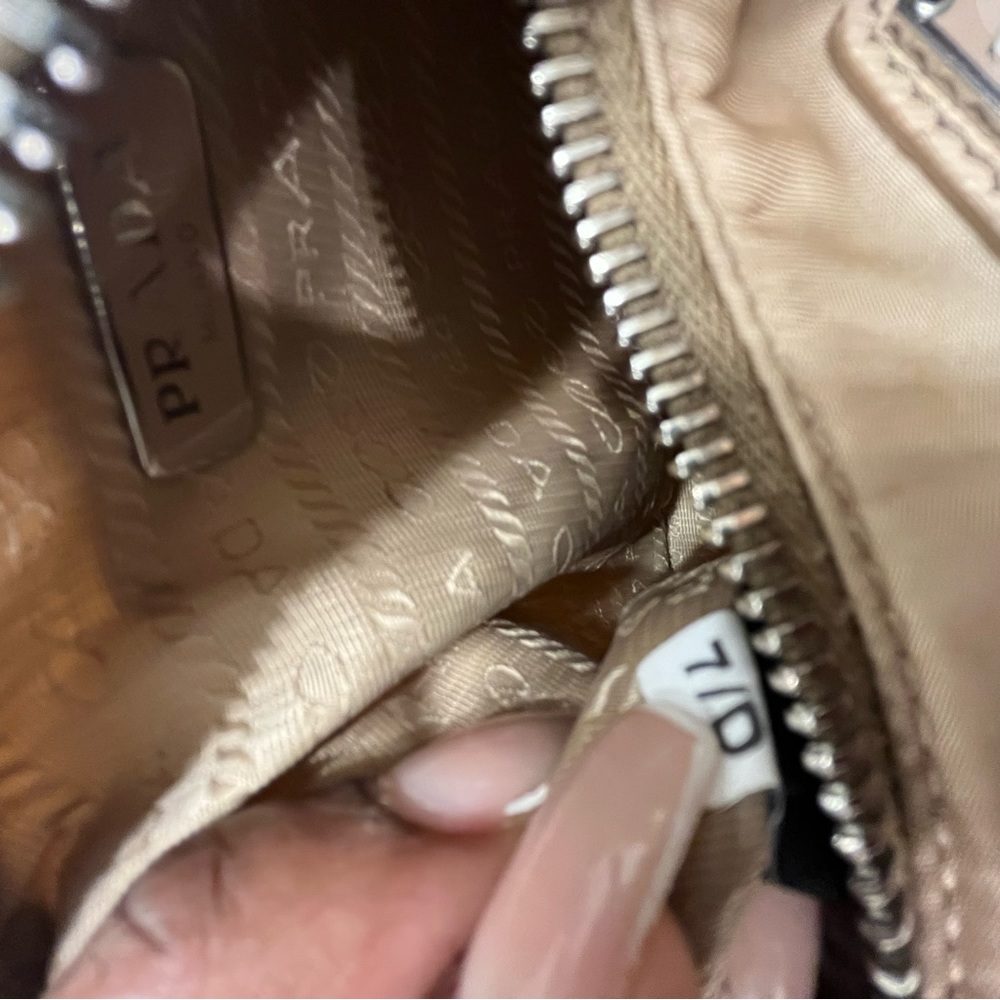 Prada re-edition 2005 Nylon bag